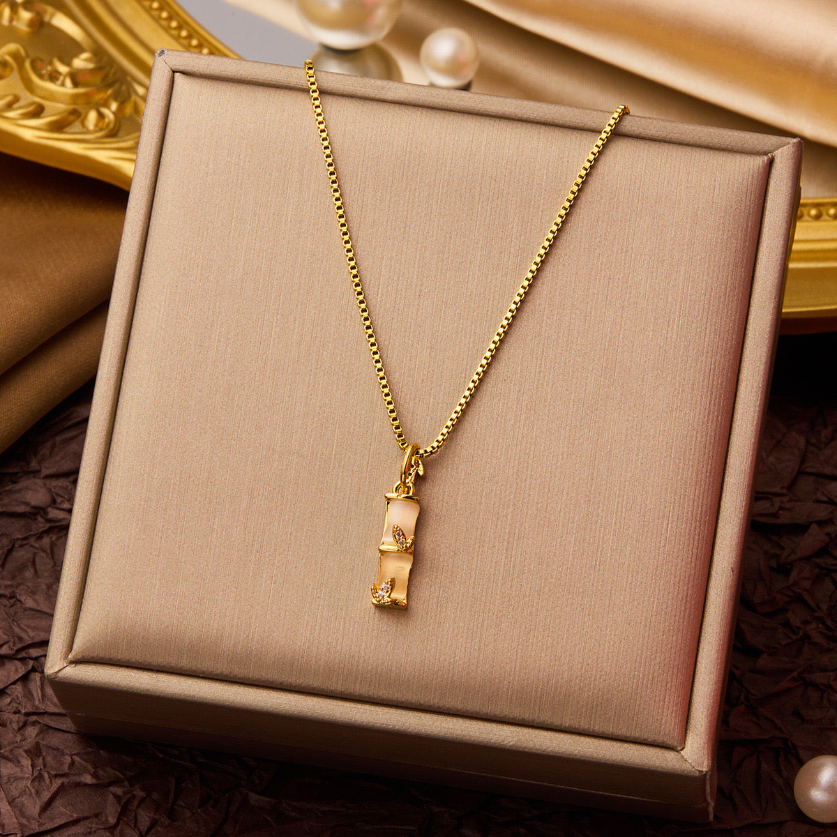 Necklace women